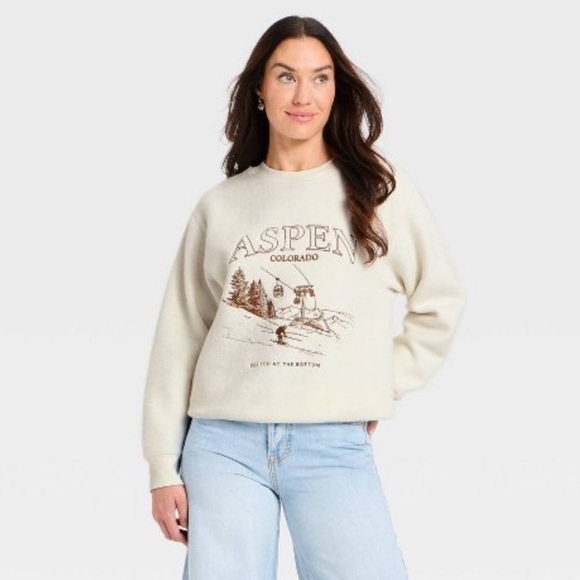 NWT Universal Thread Aspen Colorado Sweatshirt Medium Alpine Skier Apres Ski New - Picture 4 of 15
